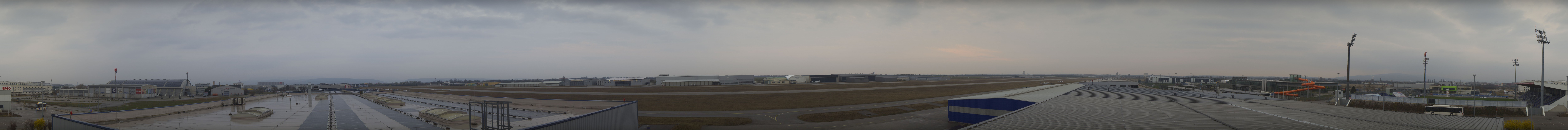 Archiv Foto Webcam Panorama Flugplatz Wiener Neustadt OST
