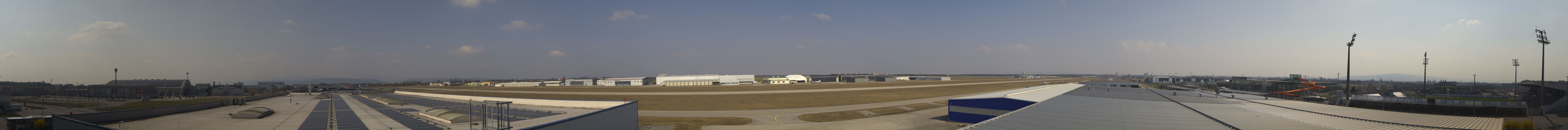 Archiv Foto Webcam Panorama Flugplatz Wiener Neustadt OST