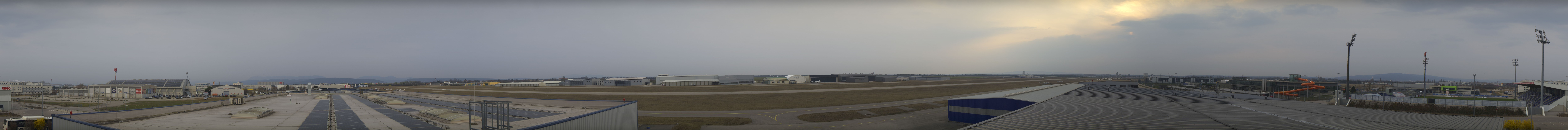 Archiv Foto Webcam Panorama Flugplatz Wiener Neustadt OST