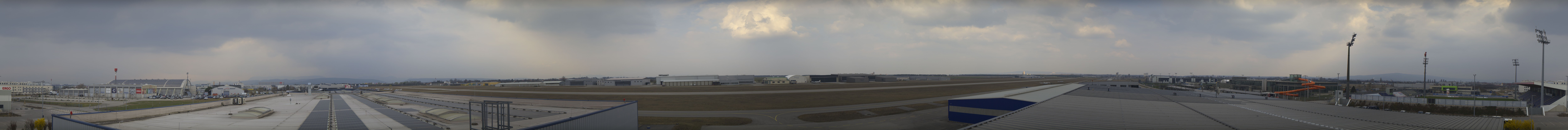 Archiv Foto Webcam Panorama Flugplatz Wiener Neustadt OST