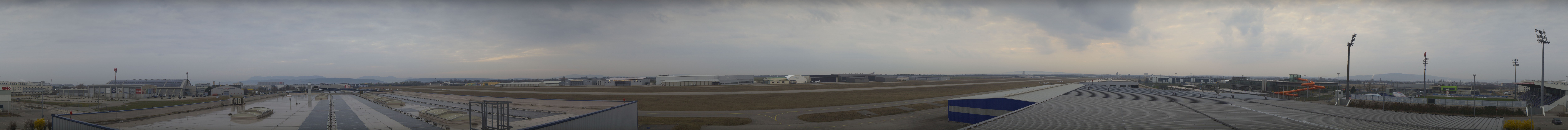 Archiv Foto Webcam Panorama Flugplatz Wiener Neustadt OST