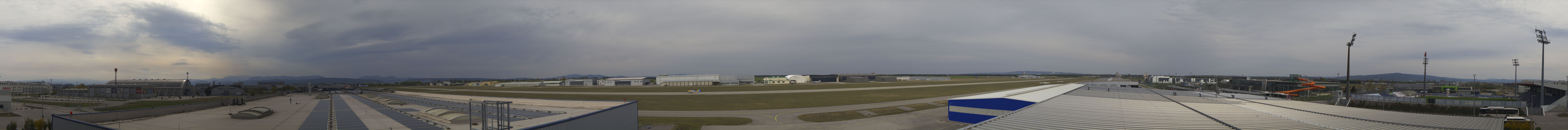 Archiv Foto Webcam Panorama Flugplatz Wiener Neustadt OST