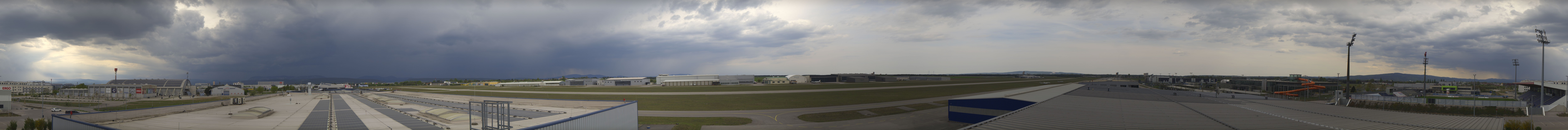 Archiv Foto Webcam Panorama Flugplatz Wiener Neustadt OST