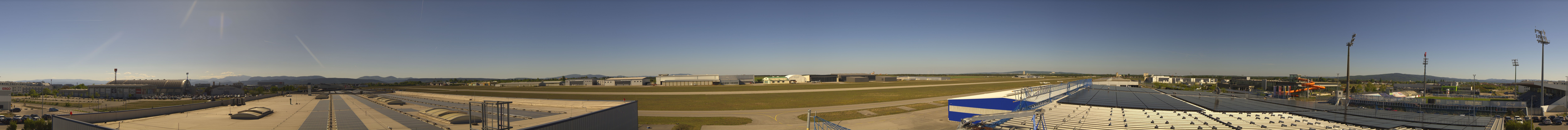 Archiv Foto Webcam Panorama Flugplatz Wiener Neustadt OST