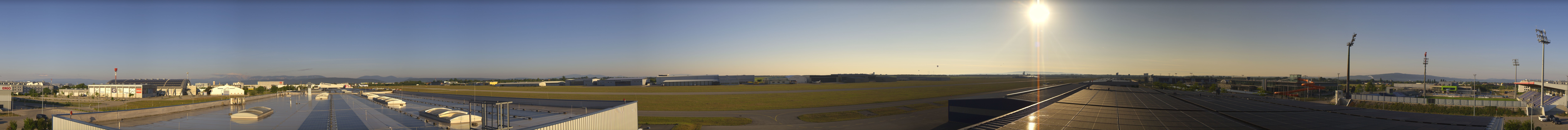 Archiv Foto Webcam Panorama Flugplatz Wiener Neustadt OST