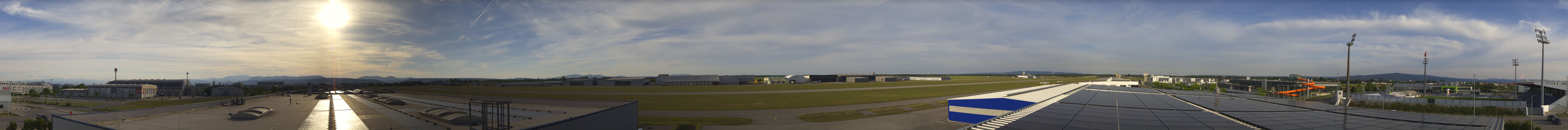 Archiv Foto Webcam Panorama Flugplatz Wiener Neustadt OST