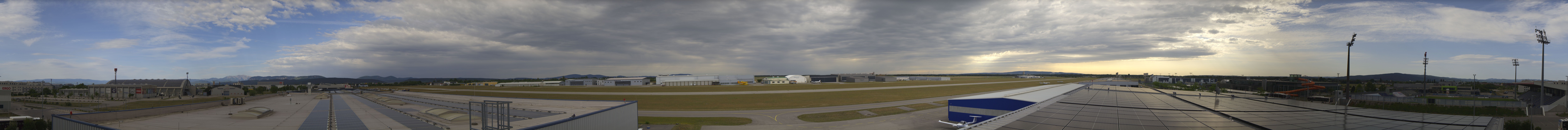 Archiv Foto Webcam Panorama Flugplatz Wiener Neustadt OST