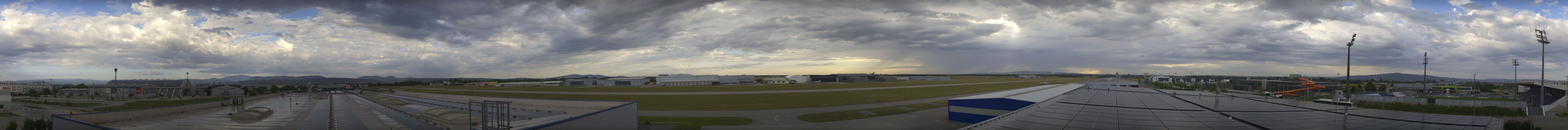 Archiv Foto Webcam Panorama Flugplatz Wiener Neustadt OST