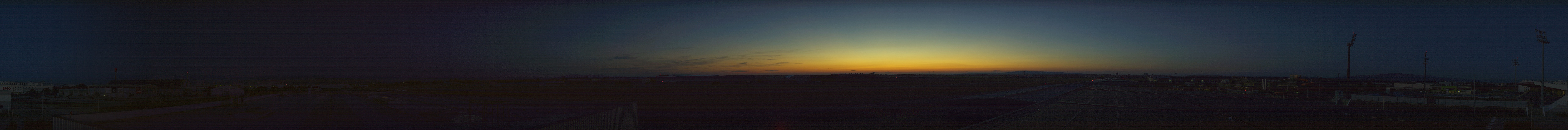 Archiv Foto Webcam Panorama Flugplatz Wiener Neustadt OST