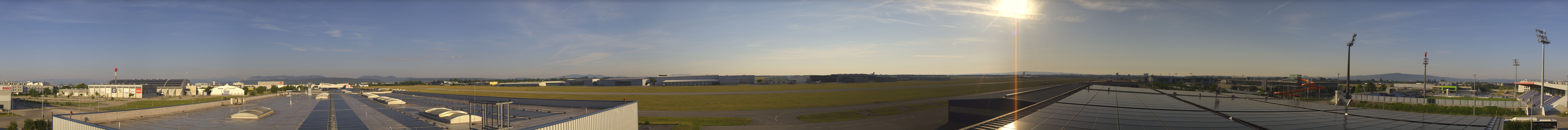Archiv Foto Webcam Panorama Flugplatz Wiener Neustadt OST
