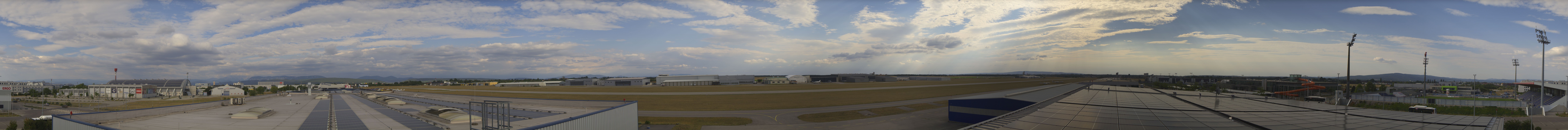 Archiv Foto Webcam Panorama Flugplatz Wiener Neustadt OST