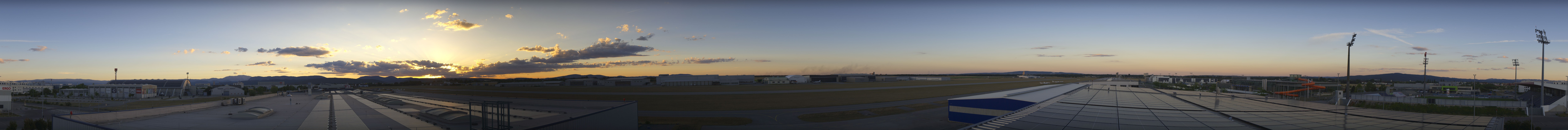 Archiv Foto Webcam Panorama Flugplatz Wiener Neustadt OST