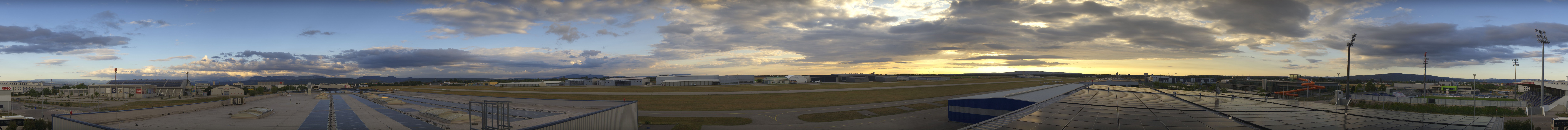 Archiv Foto Webcam Panorama Flugplatz Wiener Neustadt OST