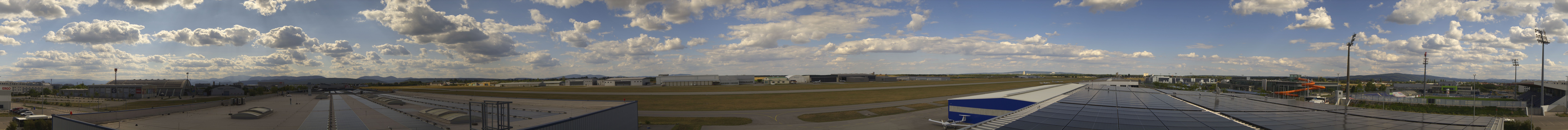 Archiv Foto Webcam Panorama Flugplatz Wiener Neustadt OST