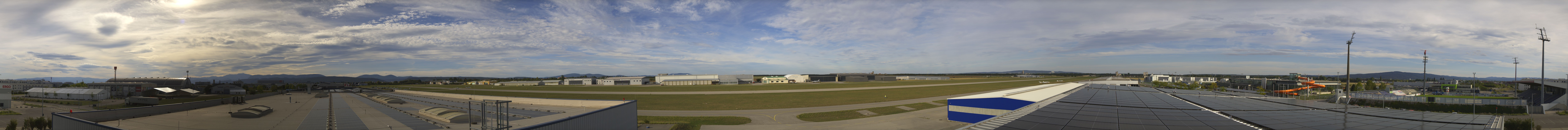 Archiv Foto Webcam Panorama Flugplatz Wiener Neustadt OST