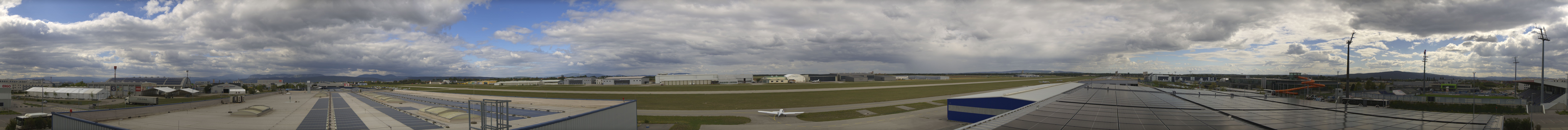Archived image Webcam Panoramic view Loan Airport