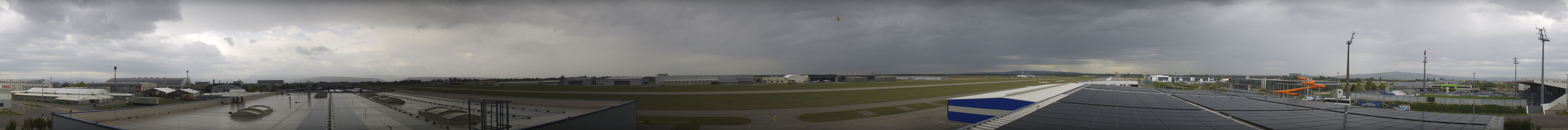 Archiv Foto Webcam Panorama Flugplatz Wiener Neustadt OST