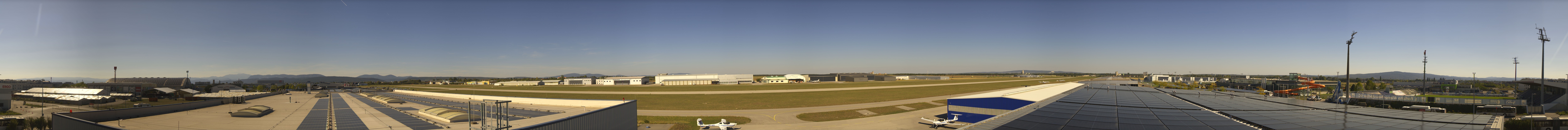 Archiv Foto Webcam Panorama Flugplatz Wiener Neustadt OST