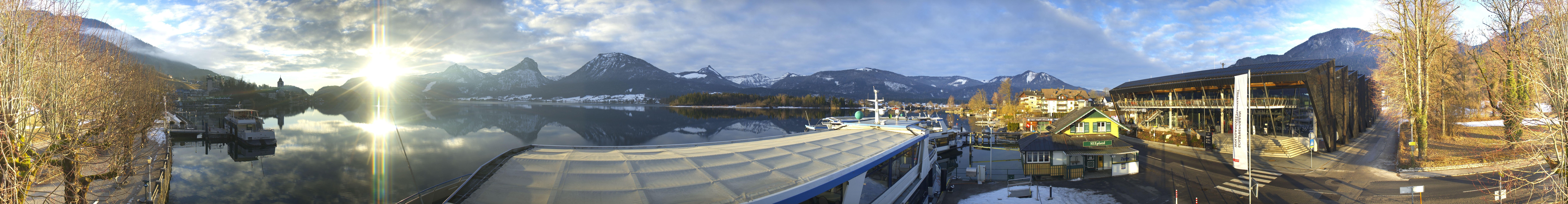 Archiv Foto Webcam Anlegesteg und Bahnhof am Wolfgangsee