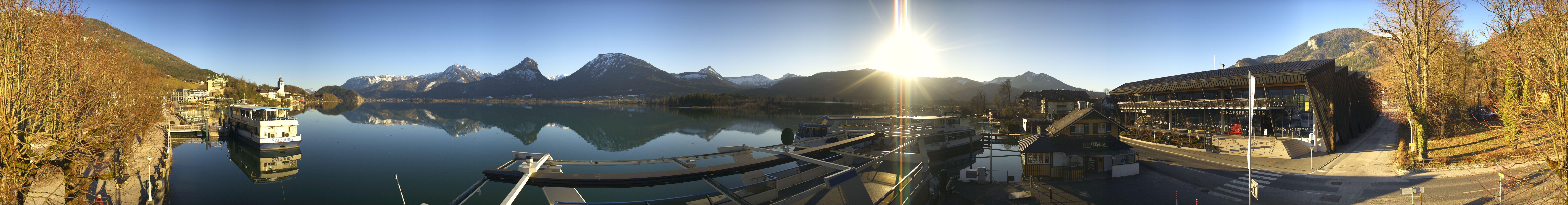 Archiv Foto Webcam Anlegesteg und Bahnhof am Wolfgangsee