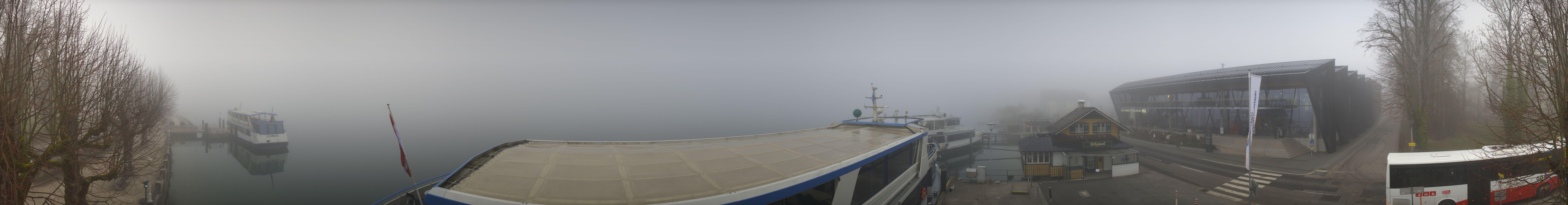 Archiv Foto Webcam Anlegesteg und Bahnhof am Wolfgangsee