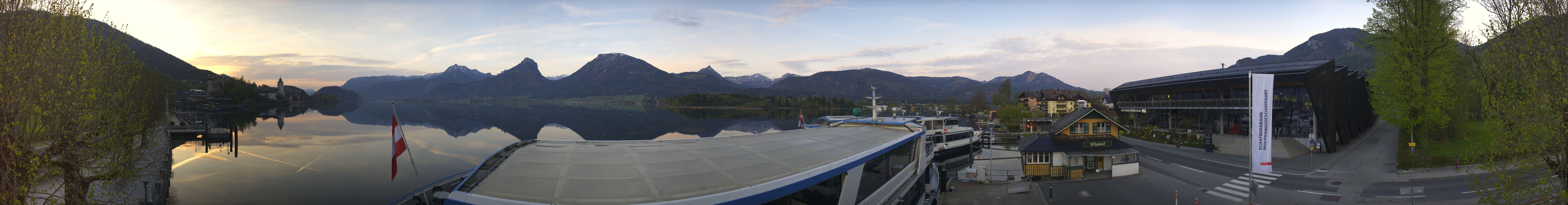 Archiv Foto Webcam Anlegesteg und Bahnhof am Wolfgangsee