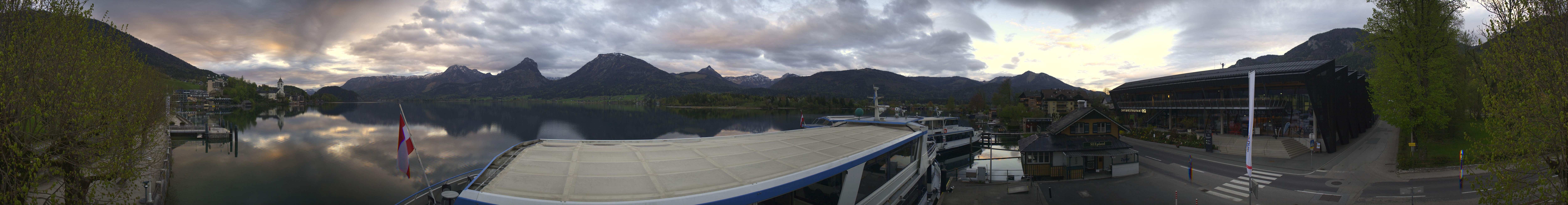 Archiv Foto Webcam Anlegesteg und Bahnhof am Wolfgangsee