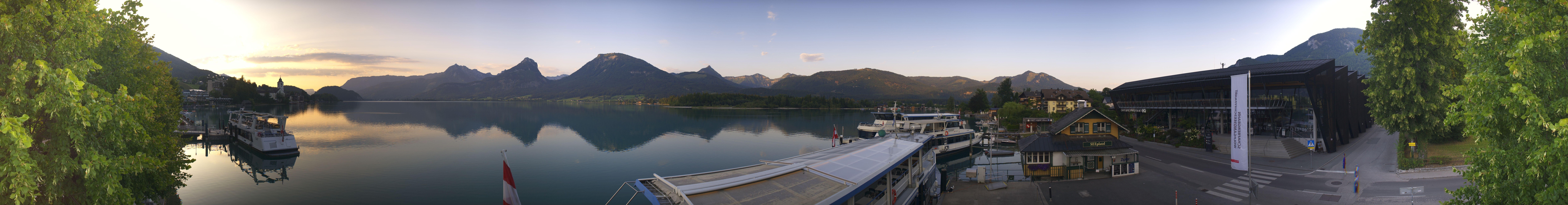 Archiv Foto Webcam Anlegesteg und Bahnhof am Wolfgangsee