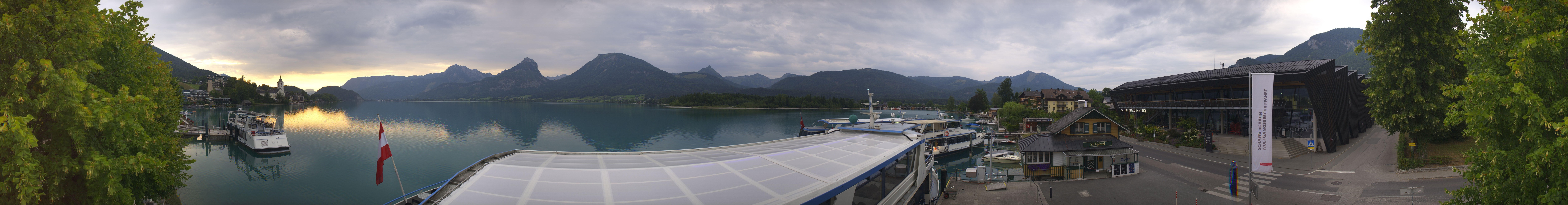 Archiv Foto Webcam Anlegesteg und Bahnhof am Wolfgangsee