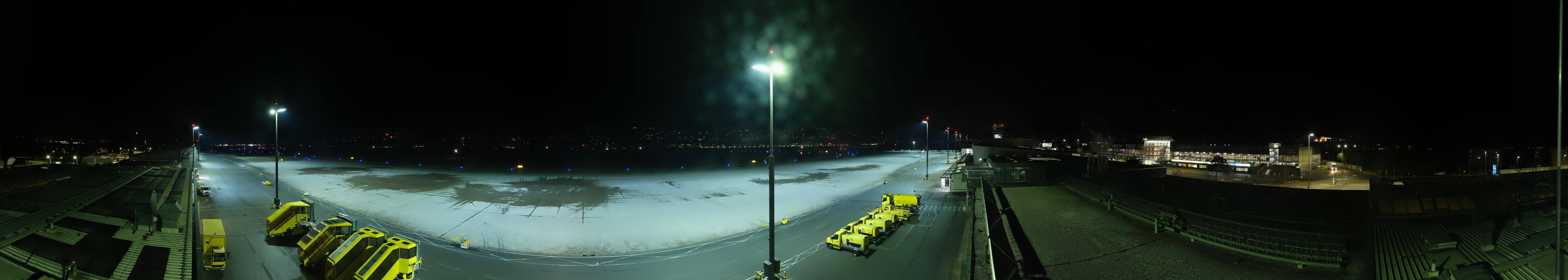 Archiv Foto Webcam Panorama Innsbruck Flughafen