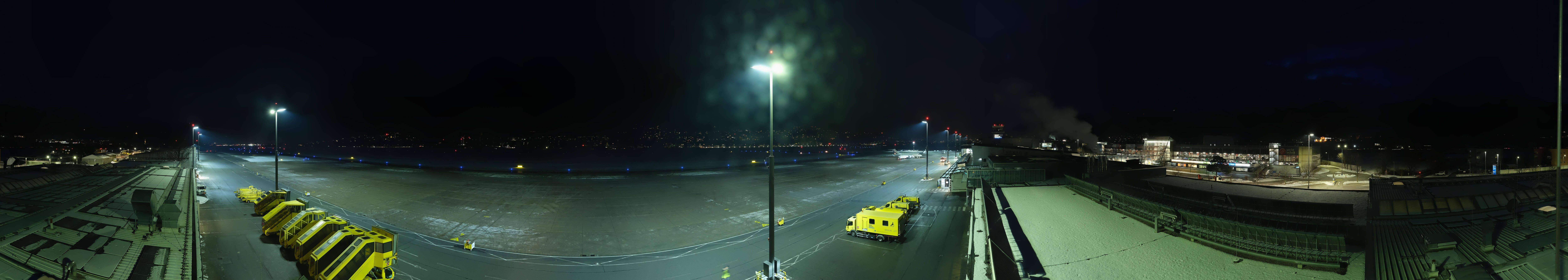 Archiv Foto Webcam Panorama Innsbruck Flughafen