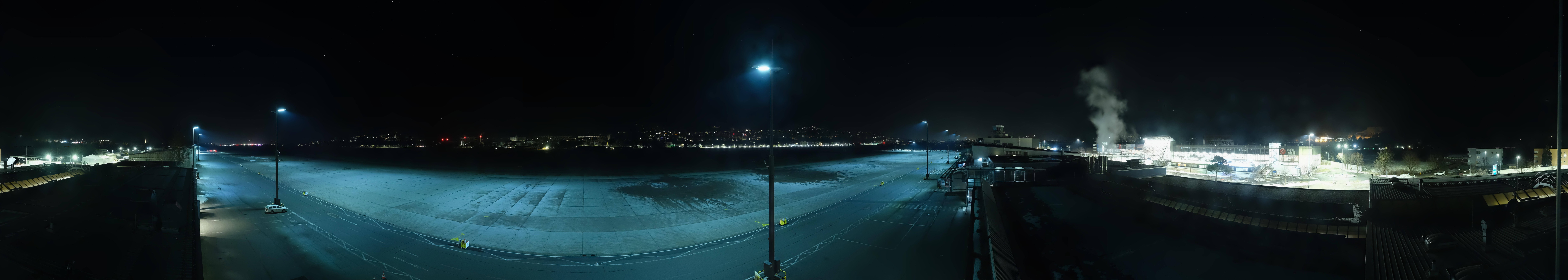 Archived image Webcam Airport Innsbruck Panorama