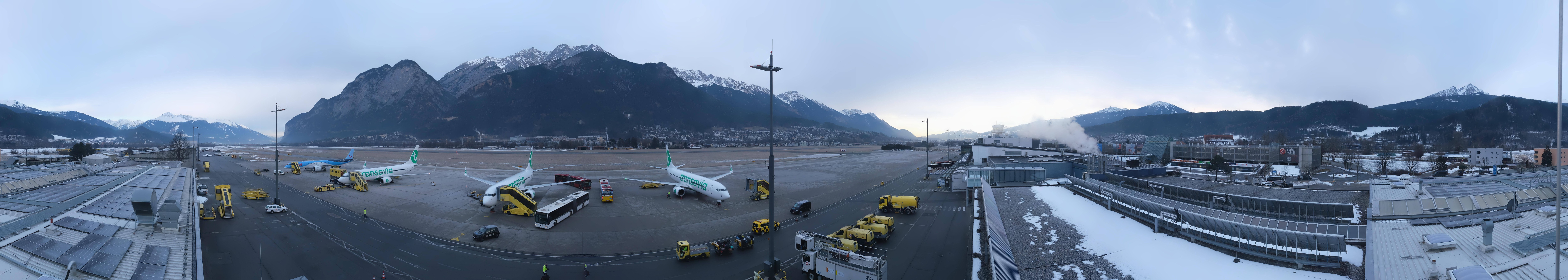 Archived image Webcam Airport Innsbruck Panorama