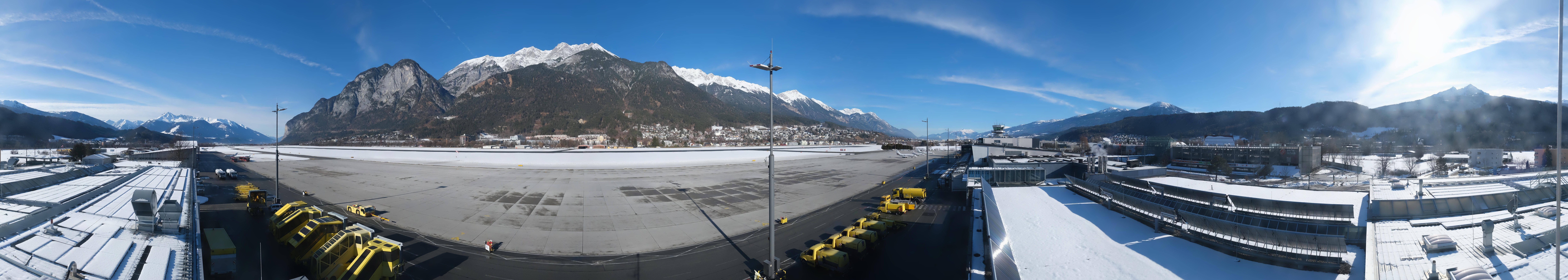 Archiv Foto Webcam Panorama Innsbruck Flughafen