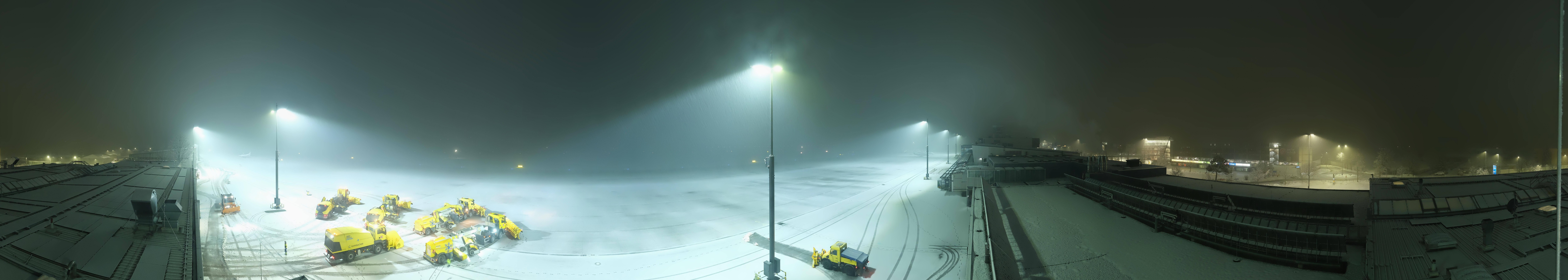 Archived image Webcam Airport Innsbruck Panorama