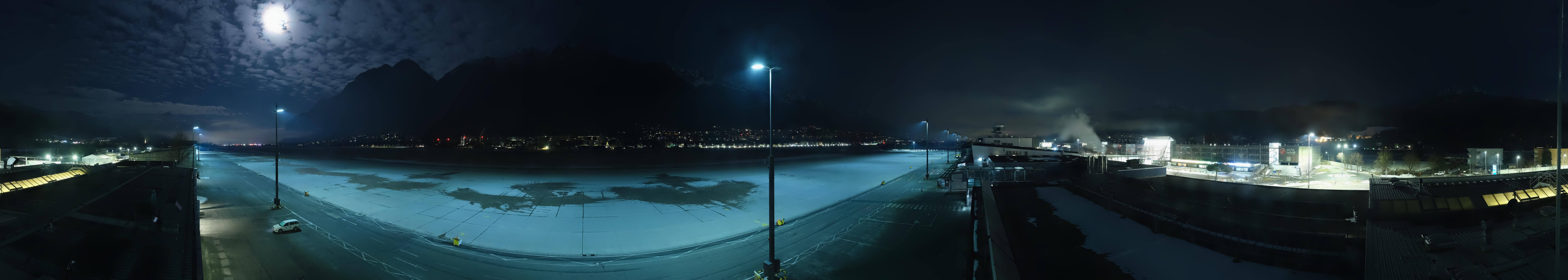 Archived image Webcam Airport Innsbruck Panorama