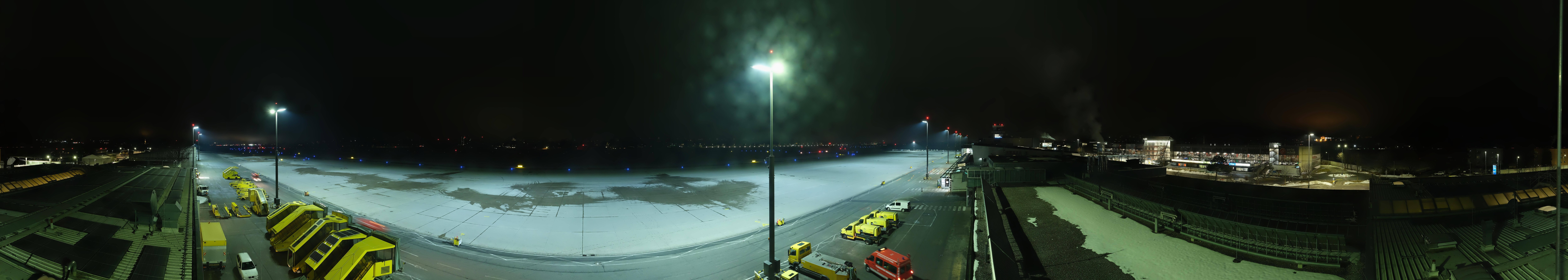 Archived image Webcam Airport Innsbruck Panorama