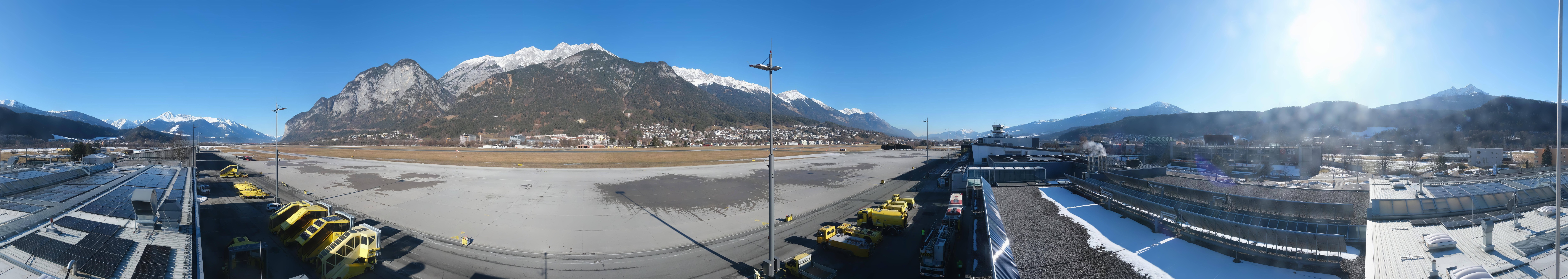 Archiv Foto Webcam Panorama Innsbruck Flughafen