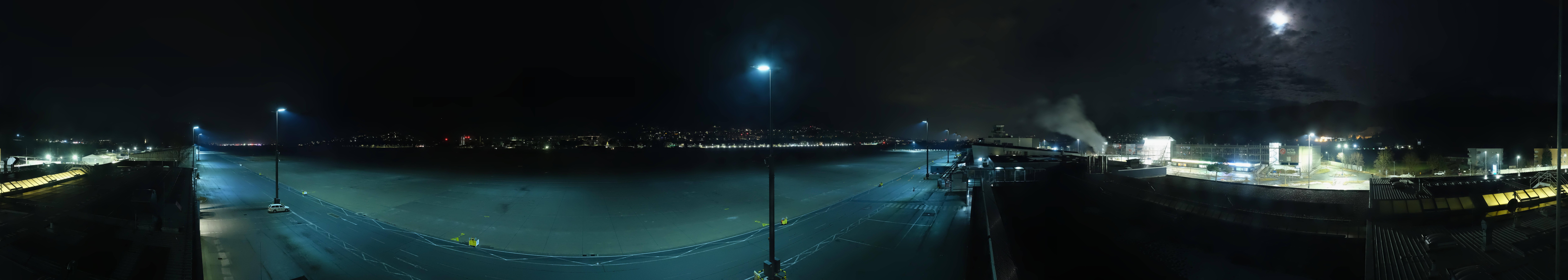 Archived image Webcam Airport Innsbruck Panorama