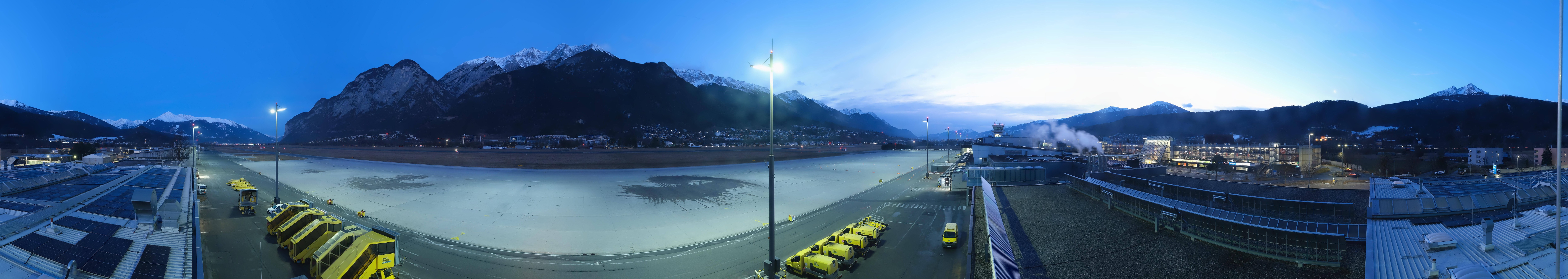 Archiv Foto Webcam Panorama Innsbruck Flughafen