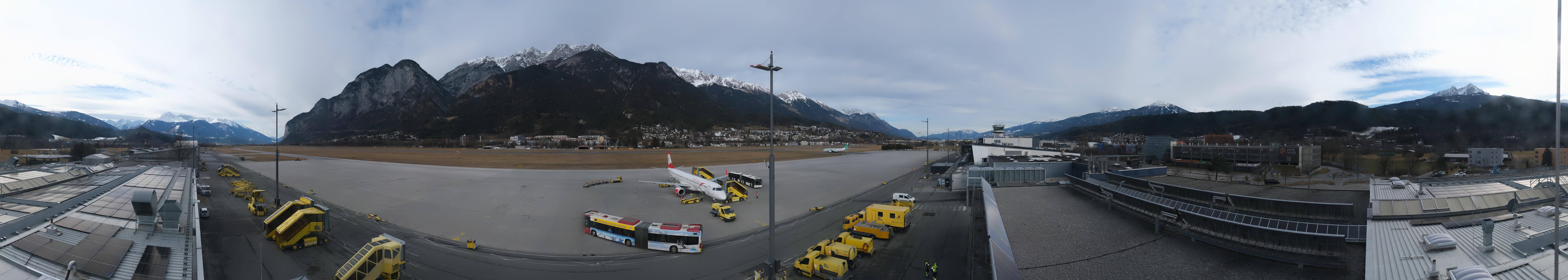 Archiv Foto Webcam Panorama Innsbruck Flughafen