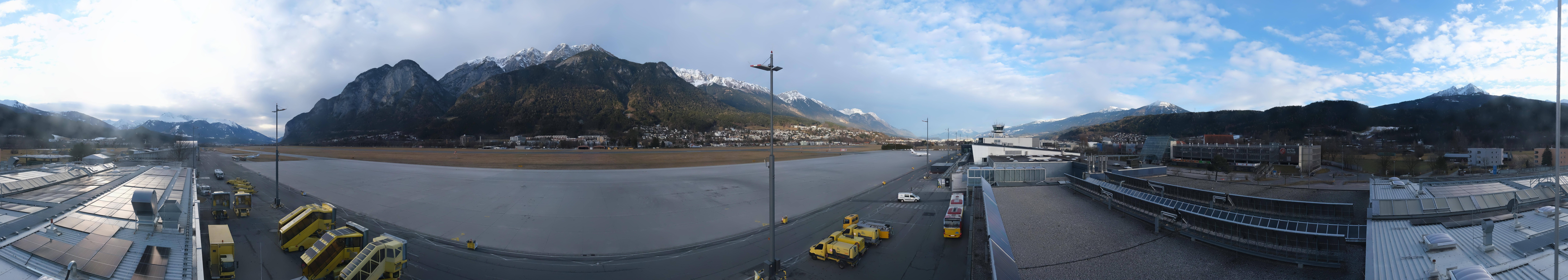 Archiv Foto Webcam Panorama Innsbruck Flughafen