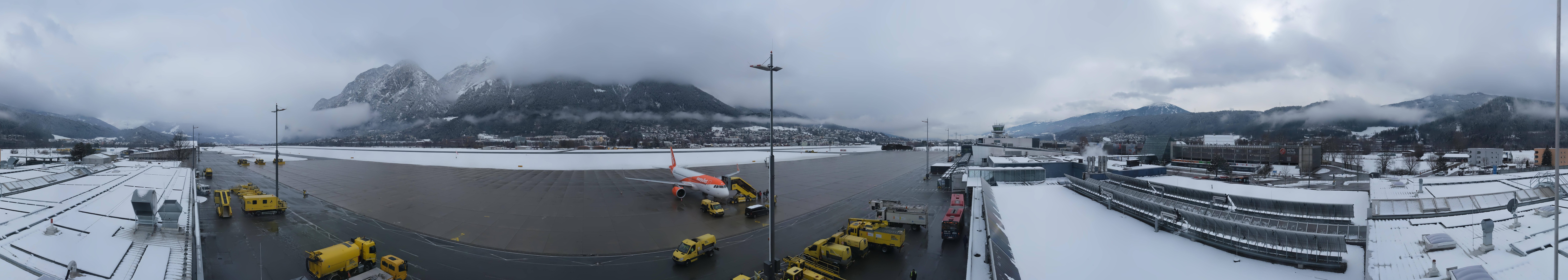 Archiv Foto Webcam Panorama Innsbruck Flughafen