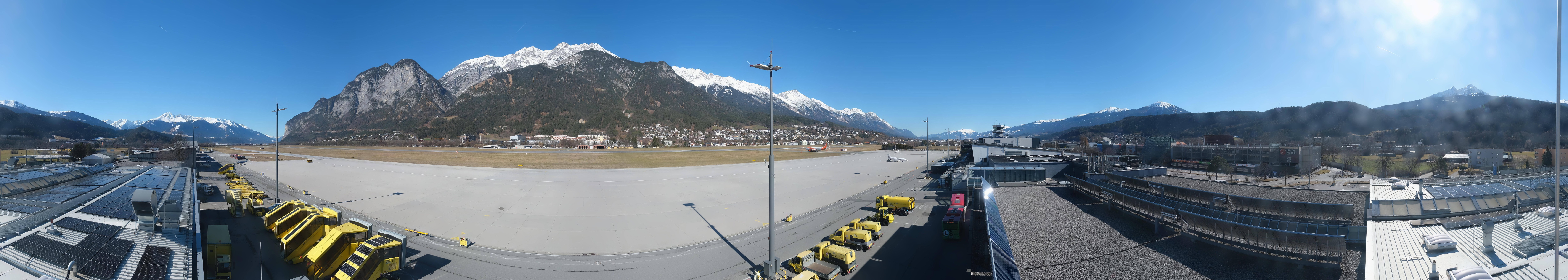 Archived image Webcam Airport Innsbruck Panorama