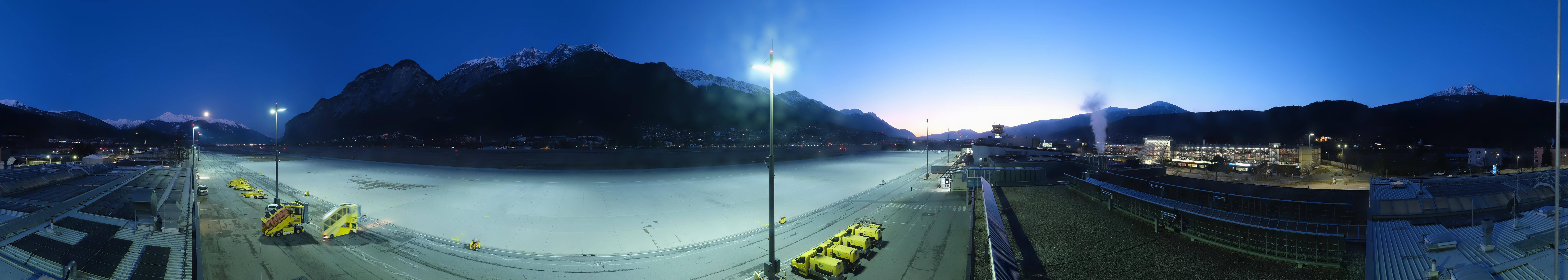 Archived image Webcam Airport Innsbruck Panorama