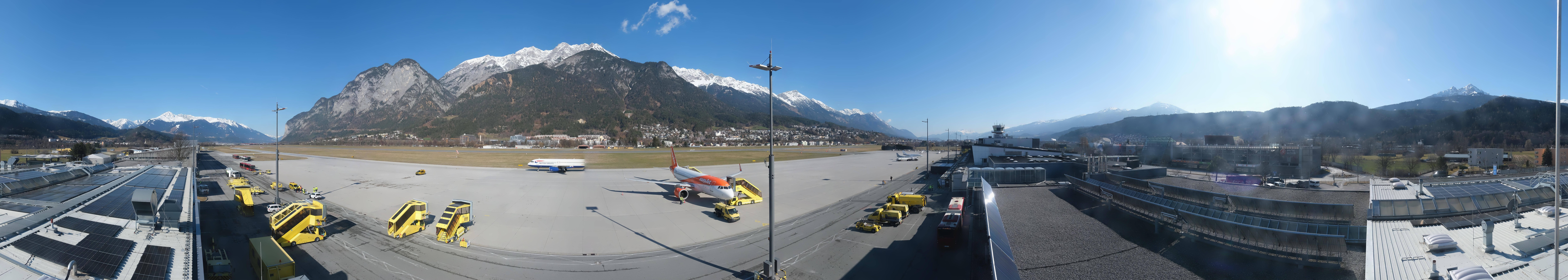 Archived image Webcam Airport Innsbruck Panorama