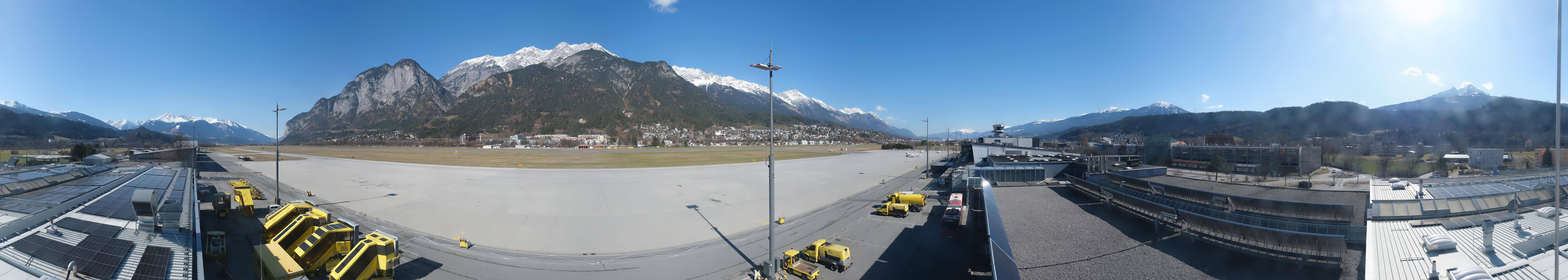 Archived image Webcam Airport Innsbruck Panorama