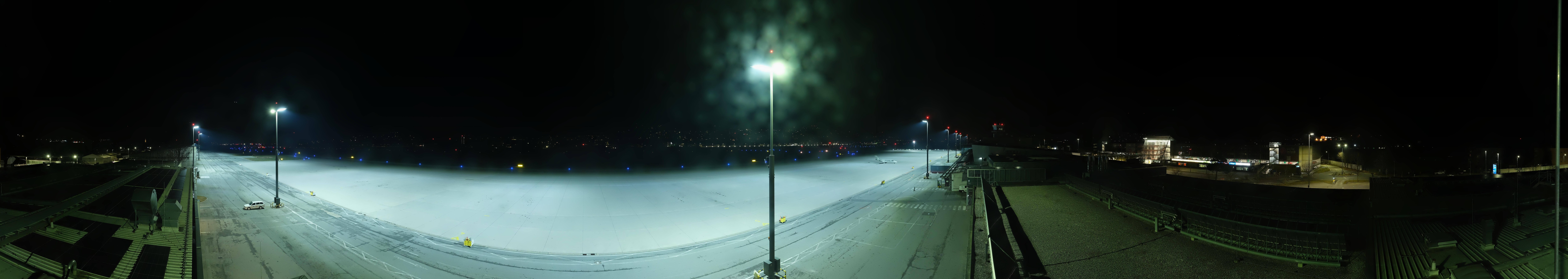 Archived image Webcam Airport Innsbruck Panorama