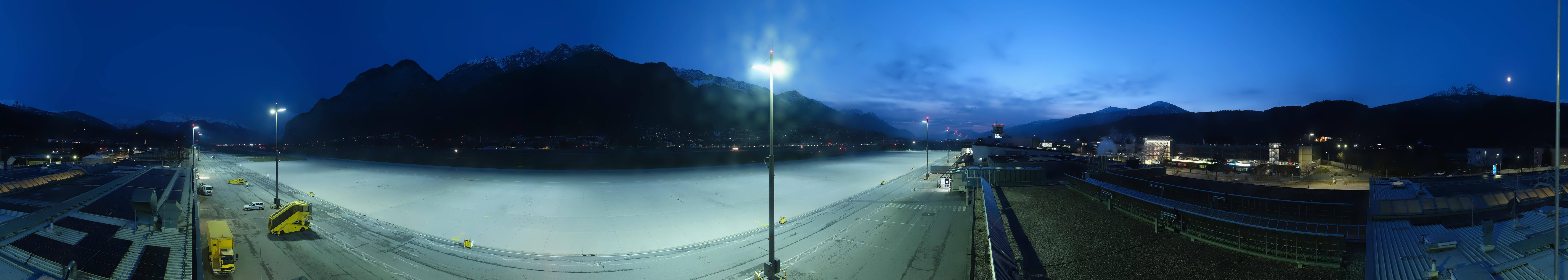 Archived image Webcam Airport Innsbruck Panorama