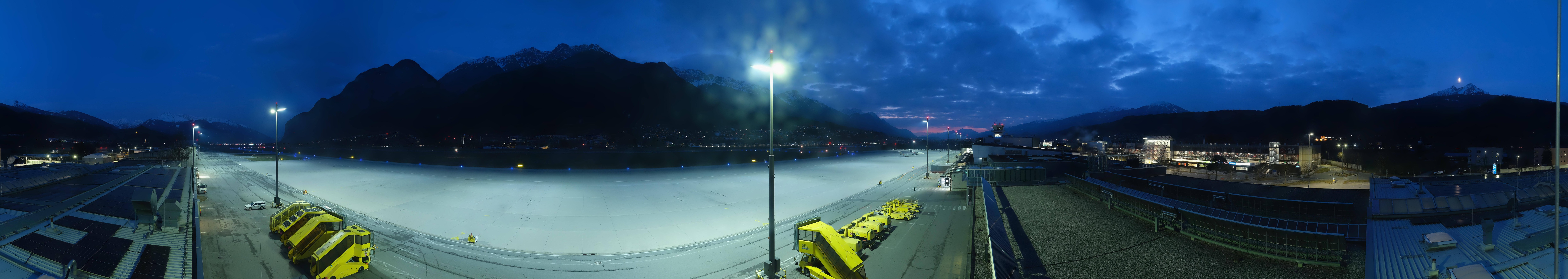 Archiv Foto Webcam Panorama Innsbruck Flughafen